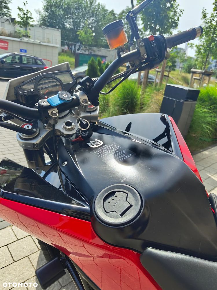Husqvarna Nuda 900R - 8