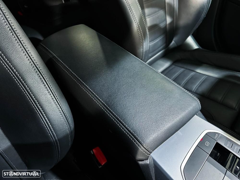BMW i4 eDrive40 Pack Desportivo M - 41