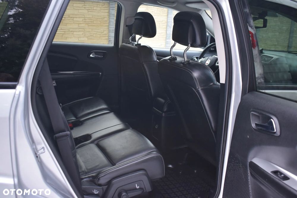 Fiat Freemont 2.0 Multijet Lounge AWD - 4