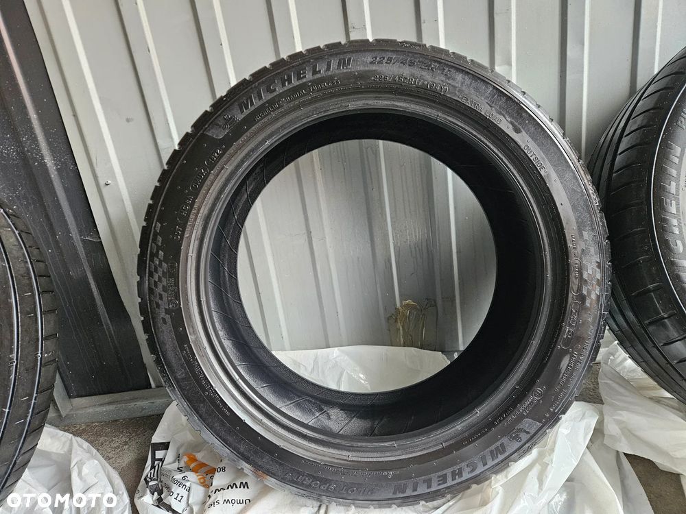 Pilot sport 5 - 11