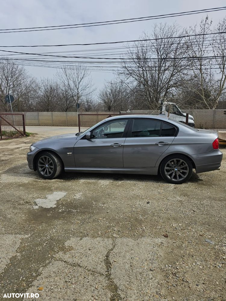 BMW Seria 3 - 16