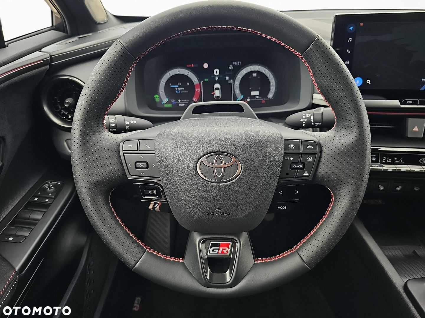 Toyota C-HR - 13