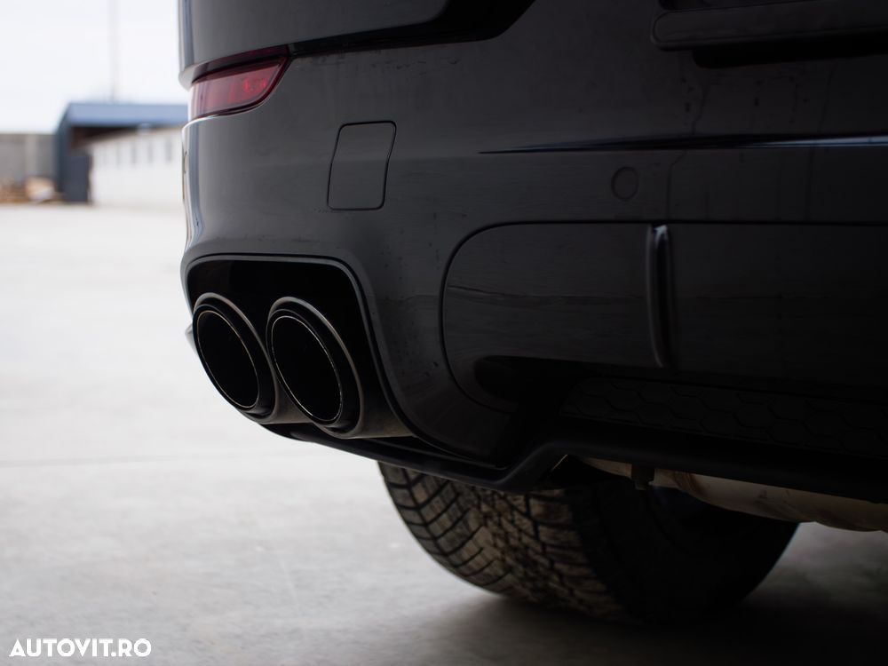 Porsche Cayenne - 19