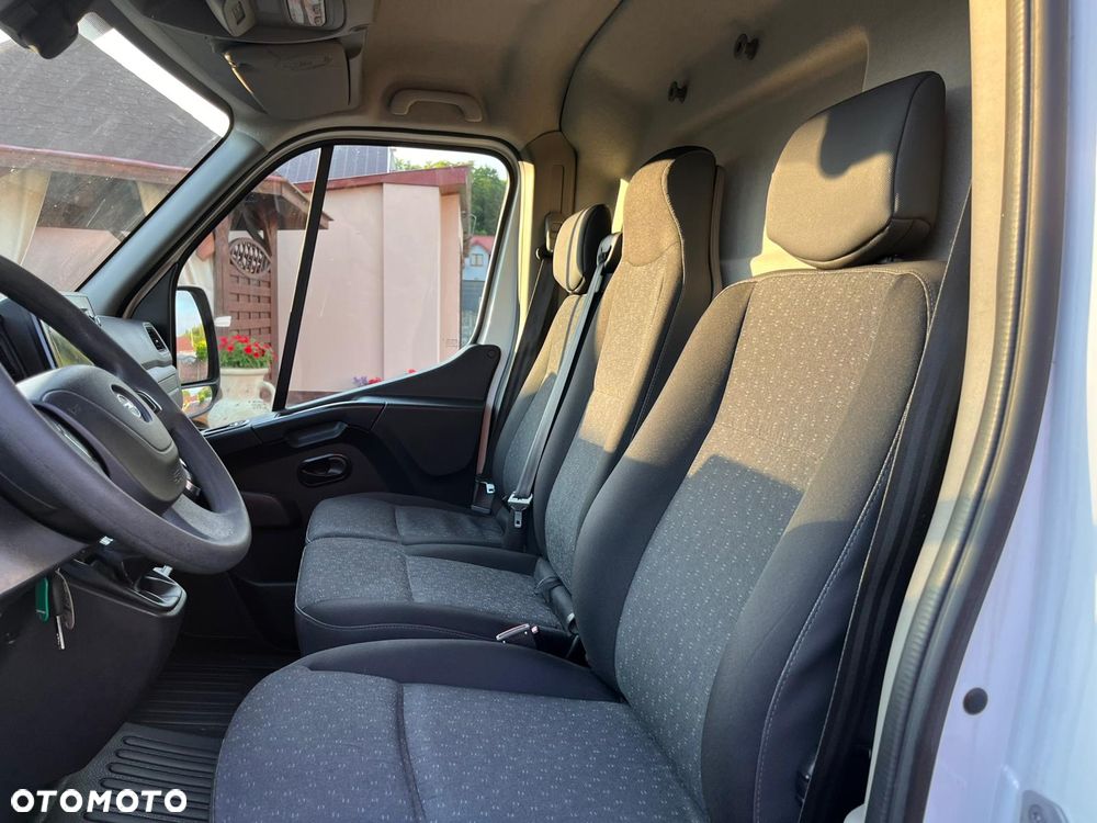 Renault Master - 18