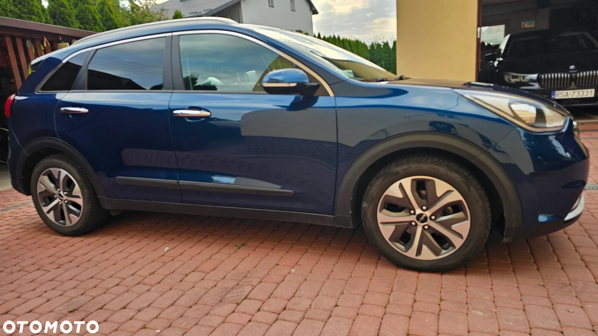 Kia Niro 1.6 GDI Hybrid L - 19
