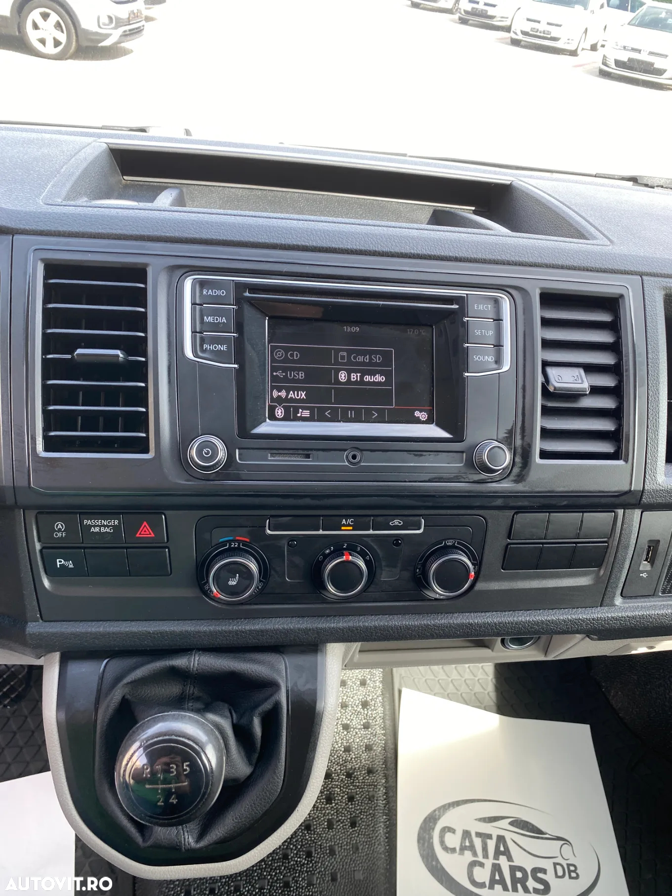 Volkswagen Transporter 2.0TDI 2CULISANTE - 34