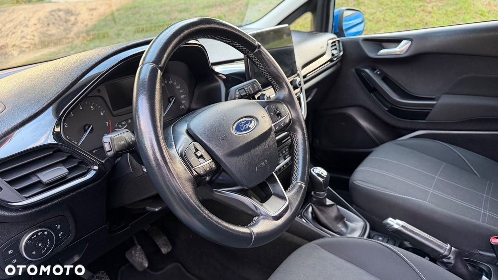 Ford Fiesta - 21