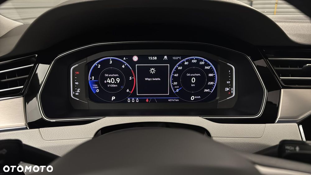 Volkswagen Passat 2.0 TDI SCR DSG Elegance - 17