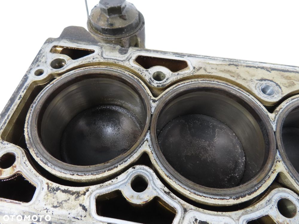 BLOK SAAB 9-5 2.0T Z20NEL 90537806 B205E - 4
