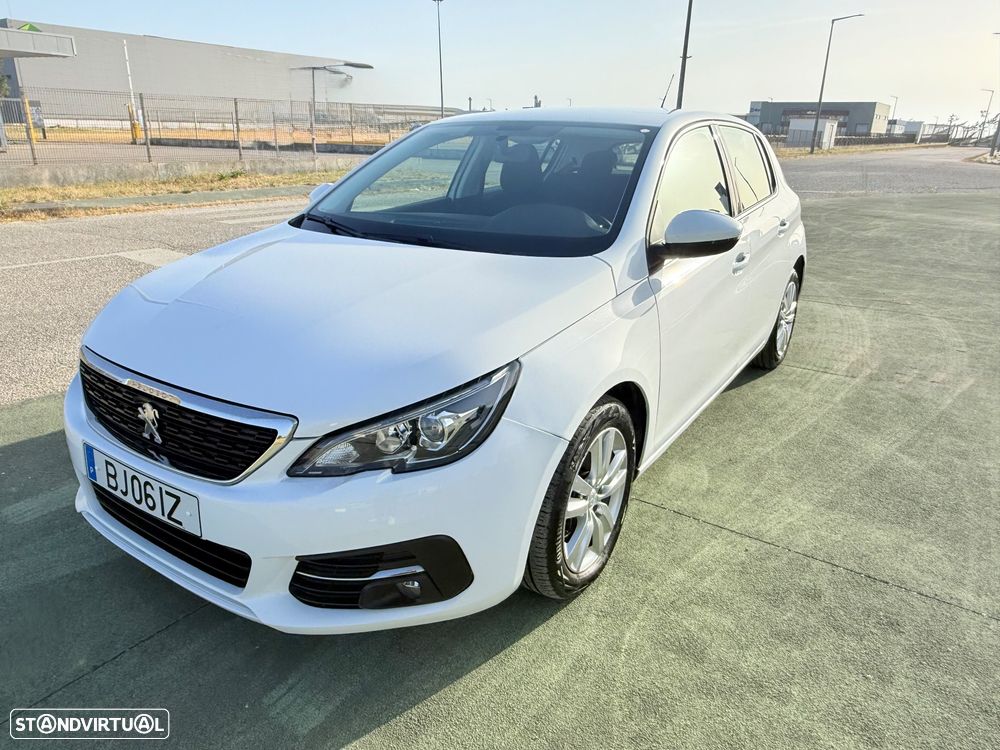 Peugeot 308 BlueHDi 130 Black Edition - 10