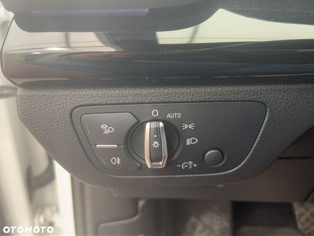 Audi Q5 40 TFSI mHEV Quattro Advanced S tronic - 27