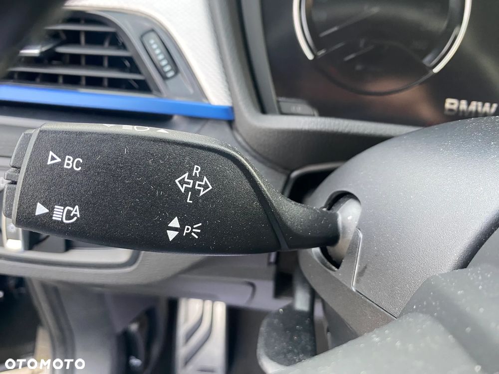 BMW X2 sDrive18d M Sport - 29