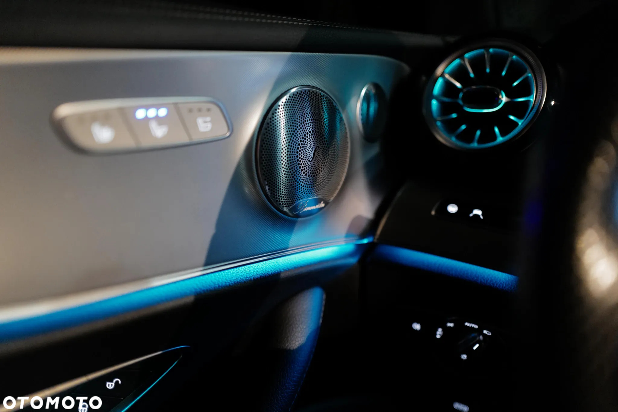 Mercedes-Benz Klasa E 220 d 4Matic Cabrio 9G-TRONIC AMG Line - 7