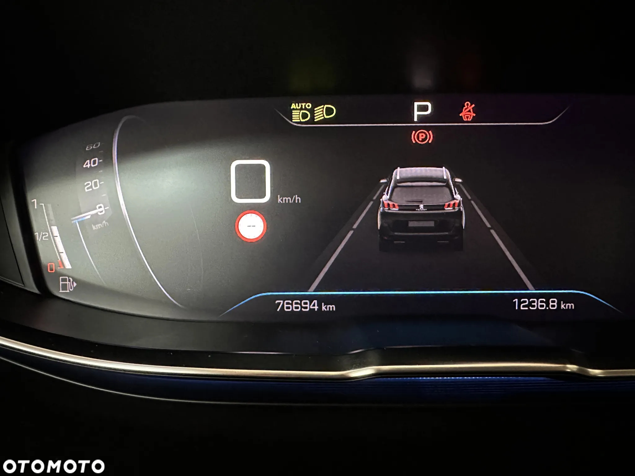 Peugeot 5008 2.0 BlueHDi Allure Pack S&S EAT8 - 19