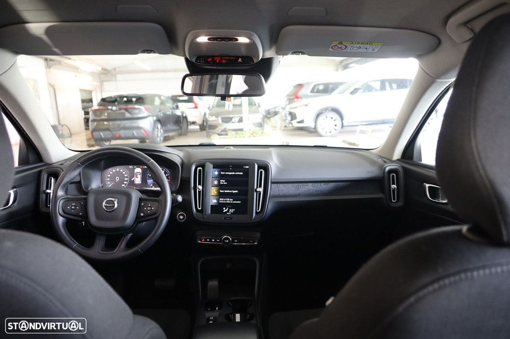 Volvo XC 40 1.5 T2 Momentum Core Geartronic - 20