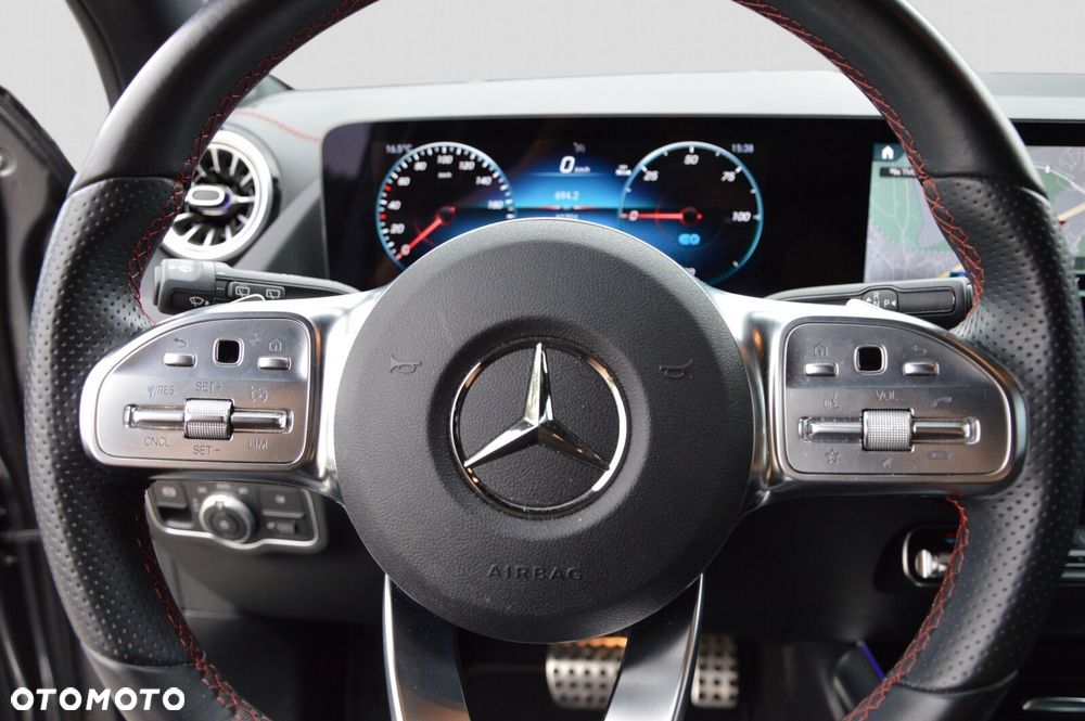 Mercedes-Benz EQA 250+ 70.5kWh AMG Line - 13