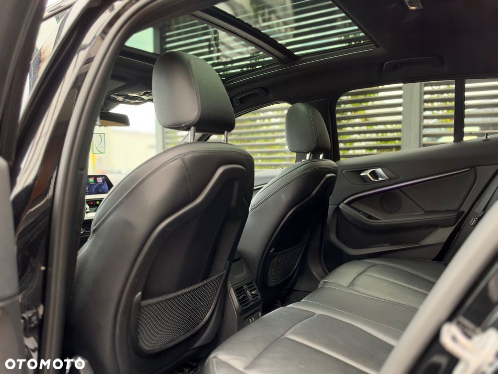 BMW Seria 1 118i M Sport - 13
