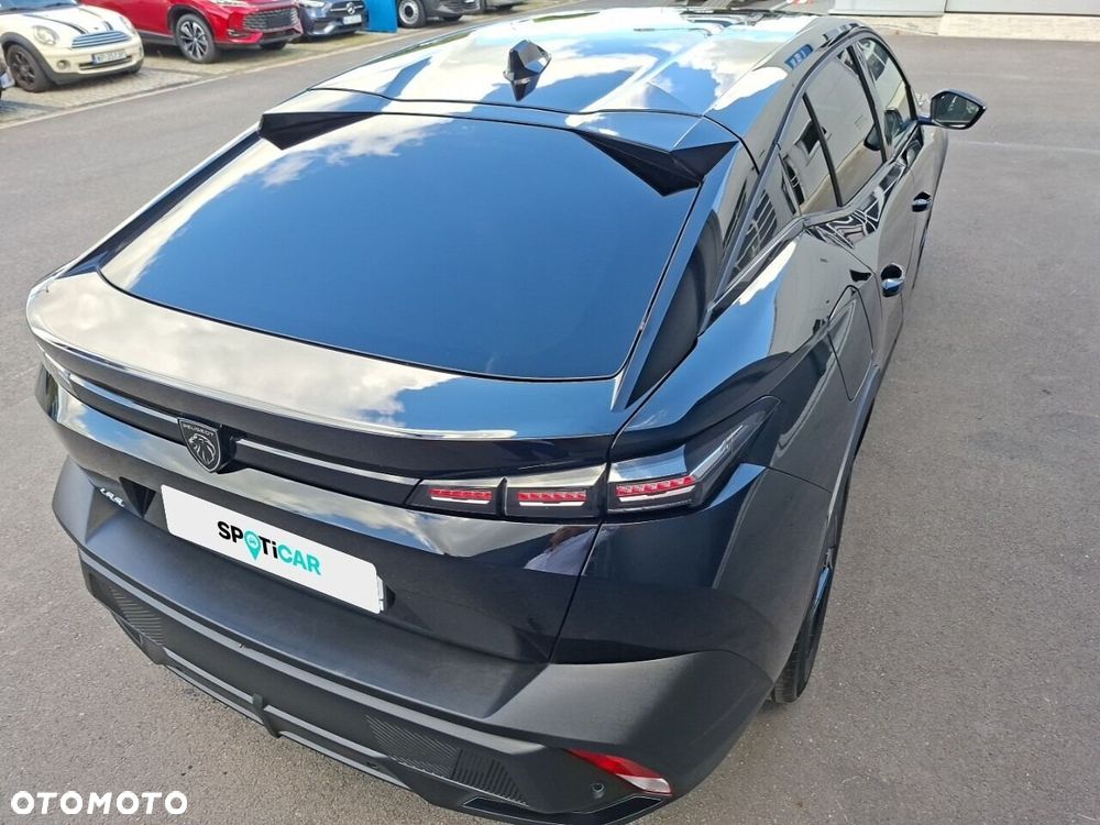 Peugeot 408 - 31