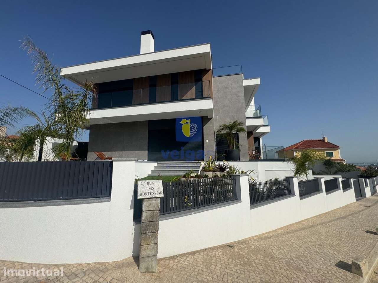 Moradia T4 C/ Piscina -  Bairro Primavera - Grande imagem: 2/60