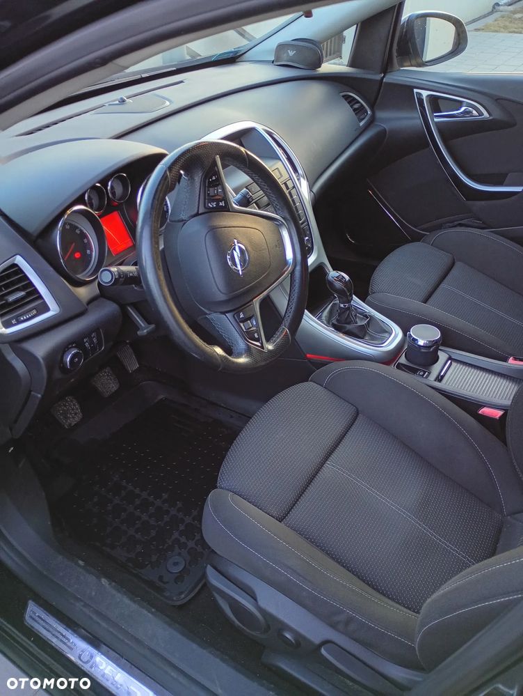 Opel Astra 1.6 - 12