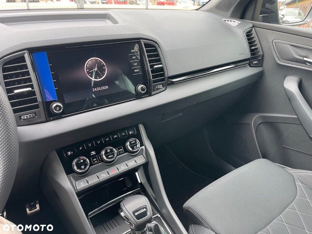 Skoda Karoq 1.5 TSI ACT Sportline DSG - 6