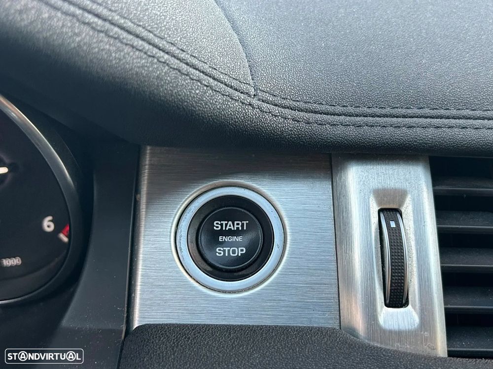 Land Rover Range Rover Evoque 2.0 eD4 SE Dynamic - 31