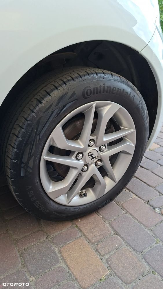 Kia Venga 1.4 CVVT Attract - 9