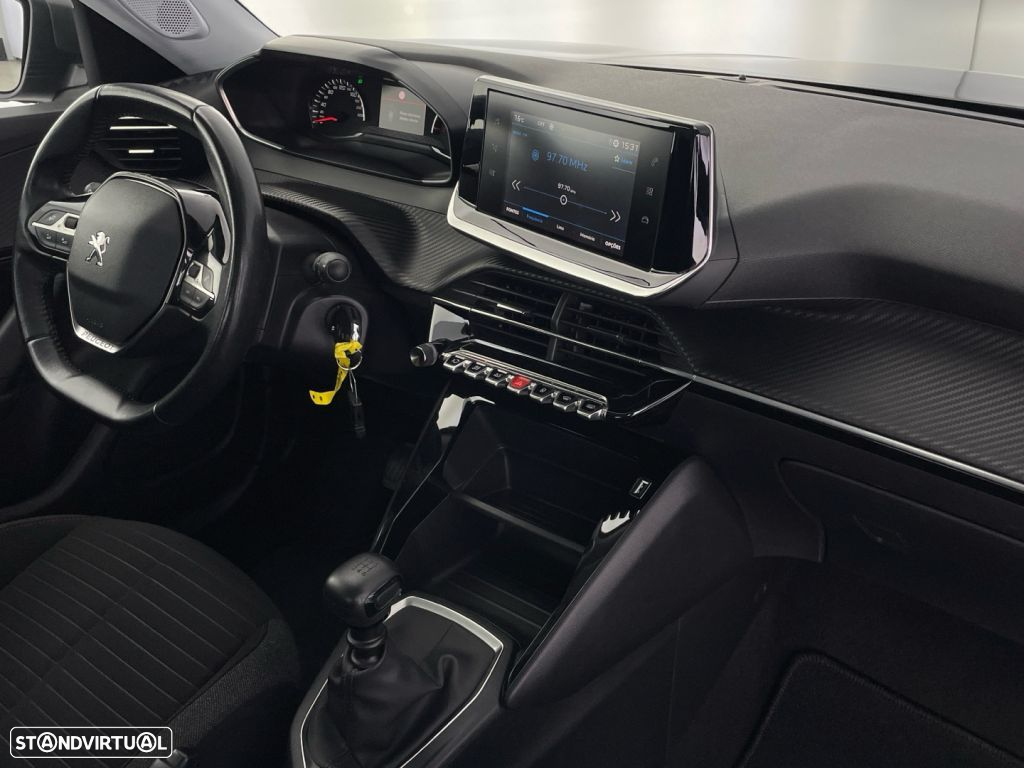 Peugeot 2008 1.5 BlueHDi Active Pack - 24