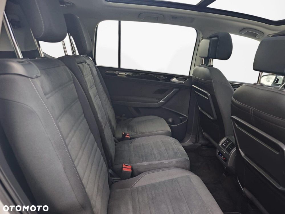 Volkswagen Touran 1.5 TSI EVO Highline DSG - 24