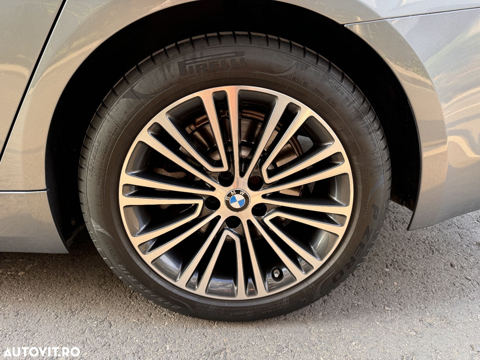 BMW Seria 5 520d AT - 26
