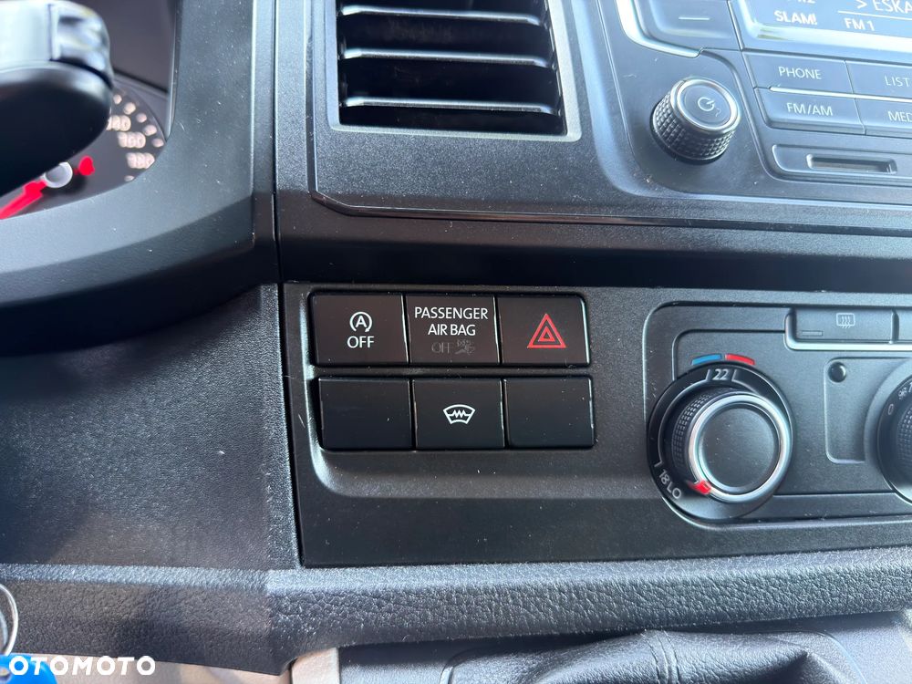 Volkswagen Transporter 2.0 TDI LIFT LONG L2H1 Długi Faktura VAT 23% Klimatyzacja Czujniki Parkowania - 33