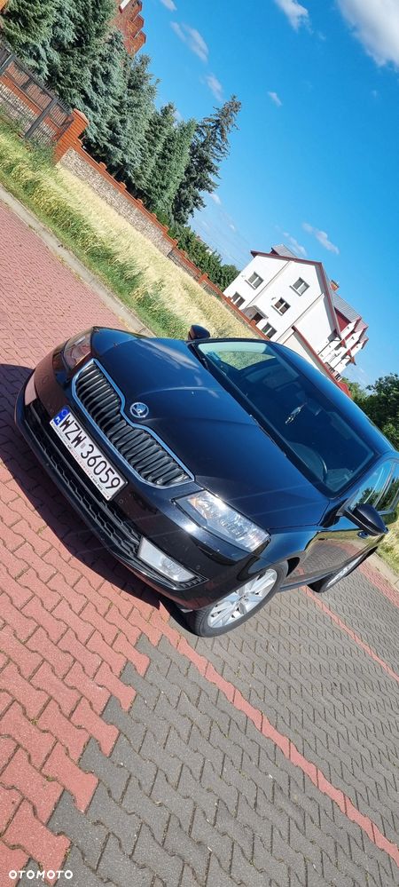 Skoda Octavia 2.0 TDI Edition - 6