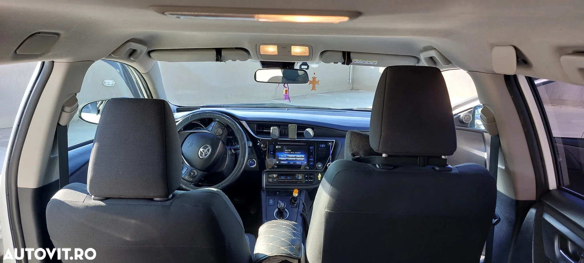 Toyota Auris - 16