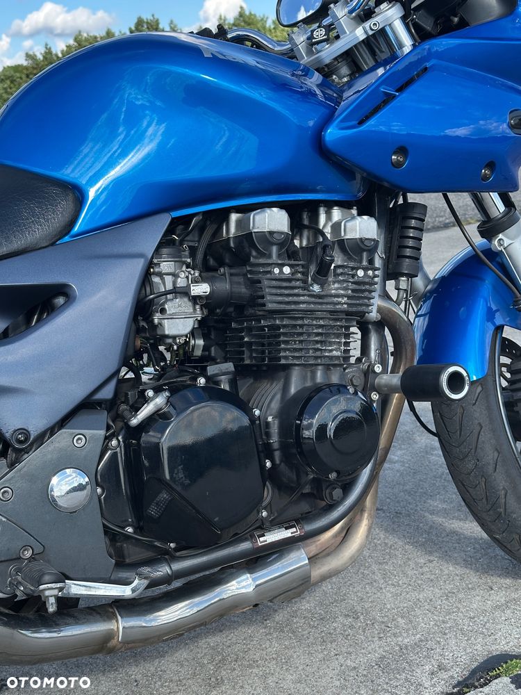 Kawasaki ZR - 14