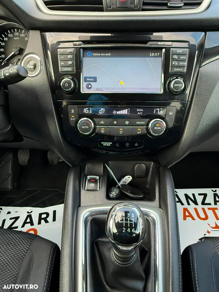 Nissan Qashqai 1.6 DCI Start/Stop N-Connecta - 16