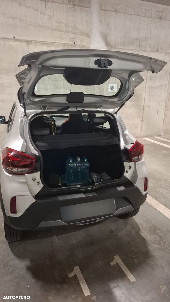 Dacia Spring Essential - 5