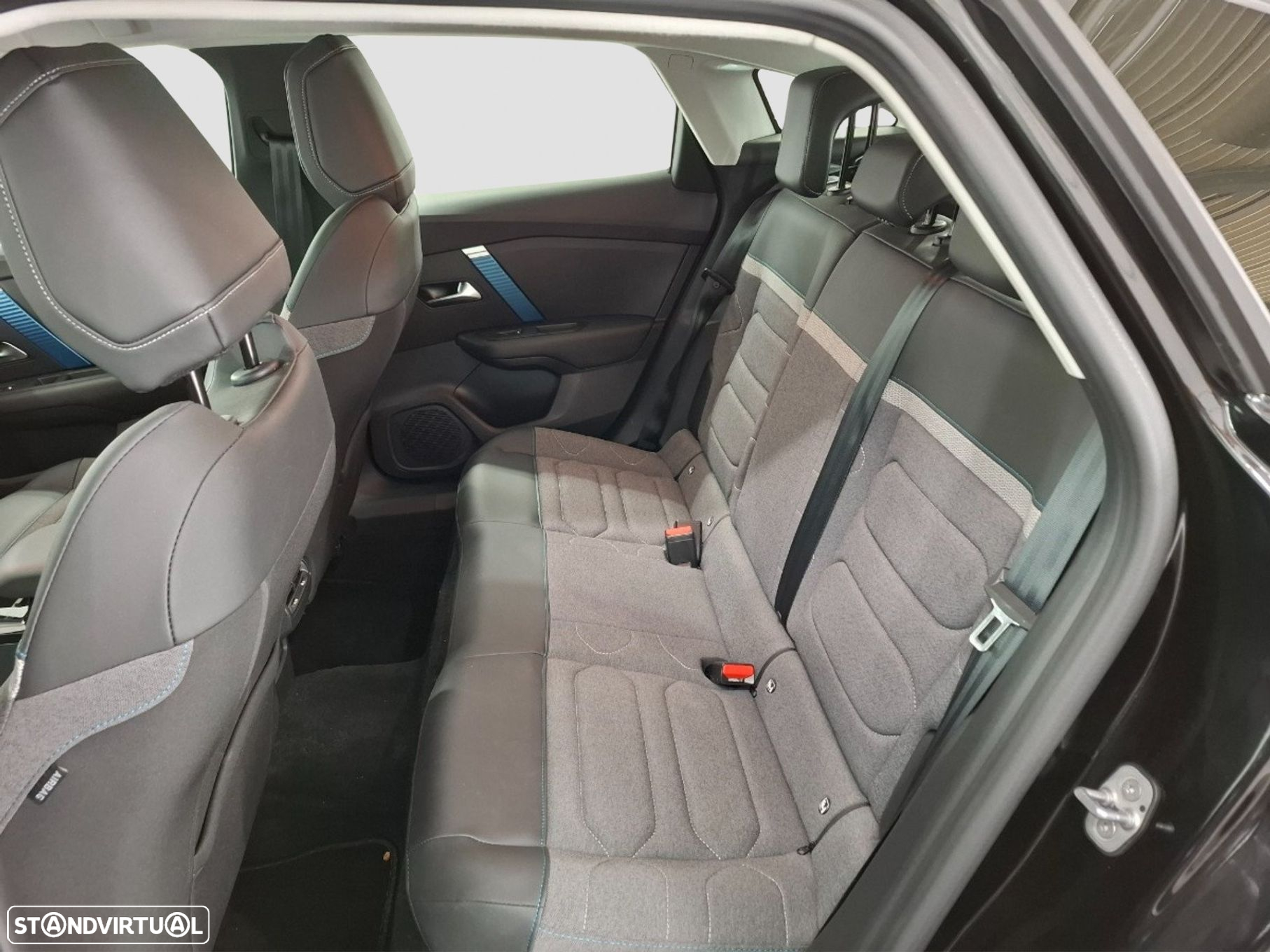 Citroën e-C4 50 kWh Feel - 11