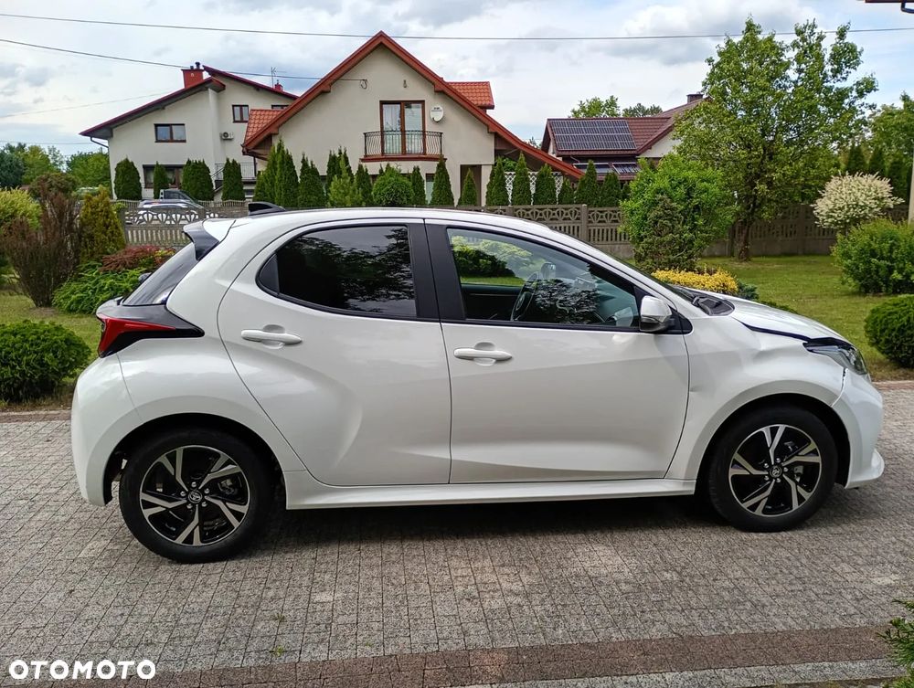 Toyota Yaris Hybrid 1.5 Executive - 8
