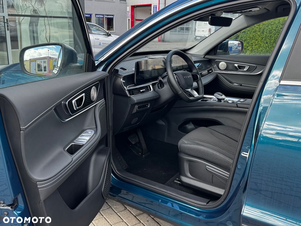 Chery Tiggo 7 1.5 T-GDI Super Hybrid Select DHT - 12