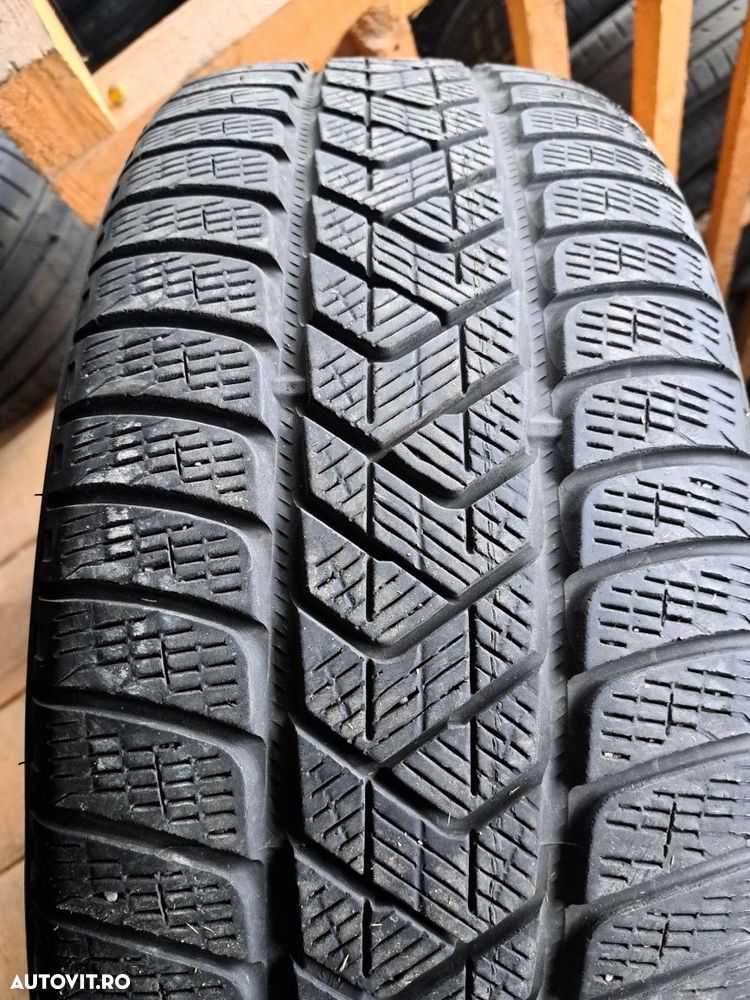 O anvelopa 235/55 R19 Pirelli - 3