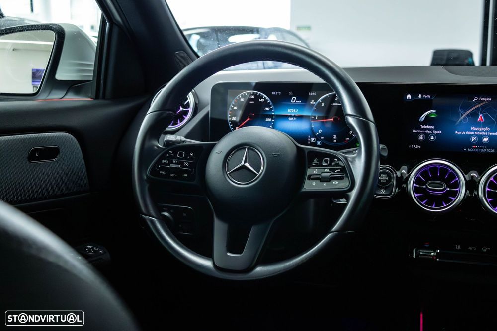 Mercedes-Benz GLA 200 d Style - 14