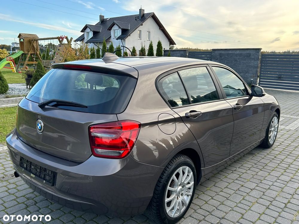 BMW Seria 1 - 12