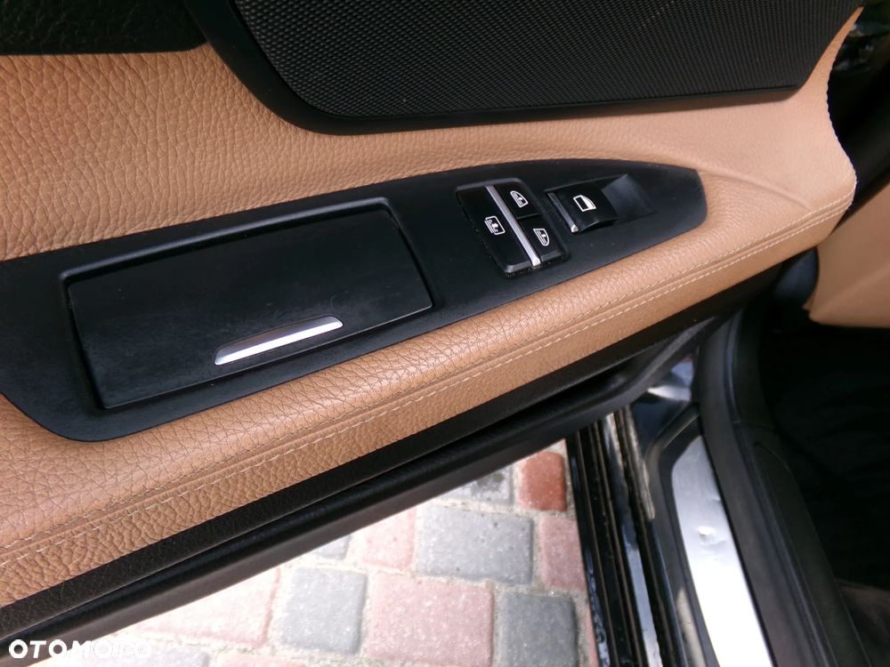 BMW Seria 7 730d - 13