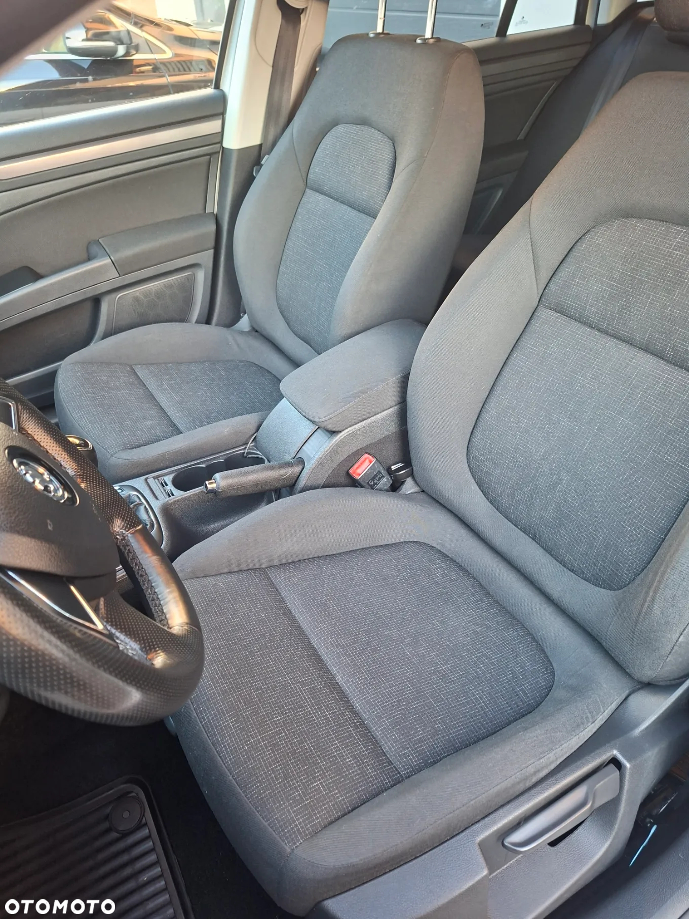 Skoda Superb 1.6 TDI Ambition - 13