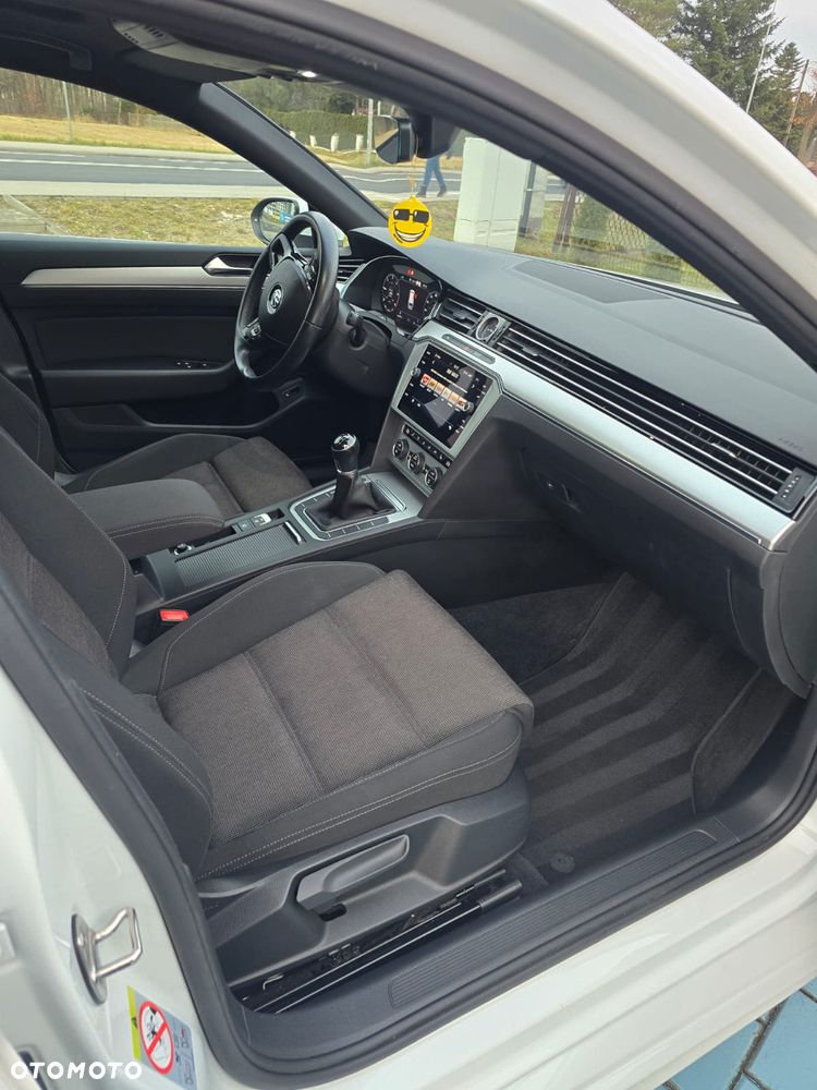 Volkswagen Passat 2.0 TDI (BlueMotion Technology) Highline - 7
