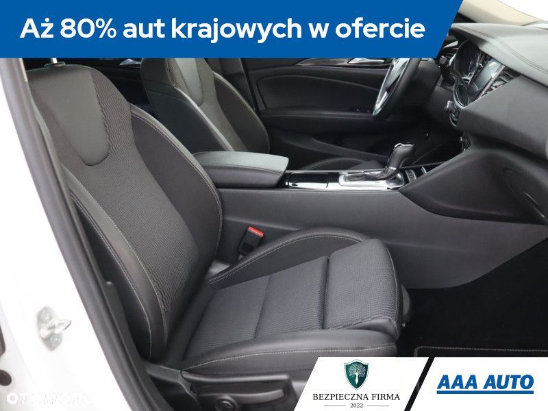 Opel Insignia - 11