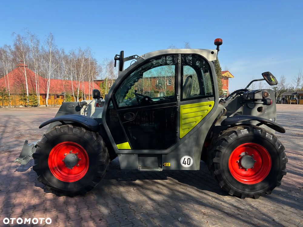 Claas Scorpion 7035 Varipower - 7