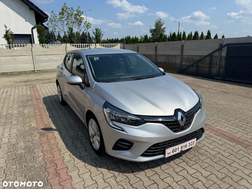 Renault Clio - 1