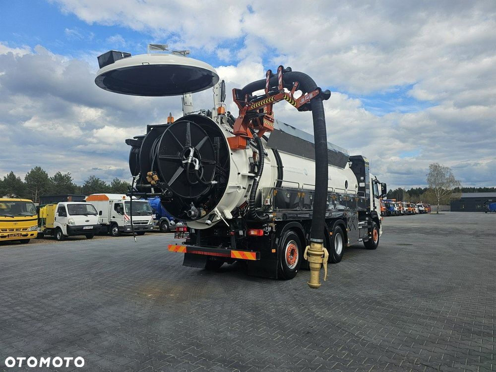 Volvo WUKO ROLBA ADR DO CZYSZCZENIA KANAŁÓW KOMBI - 2