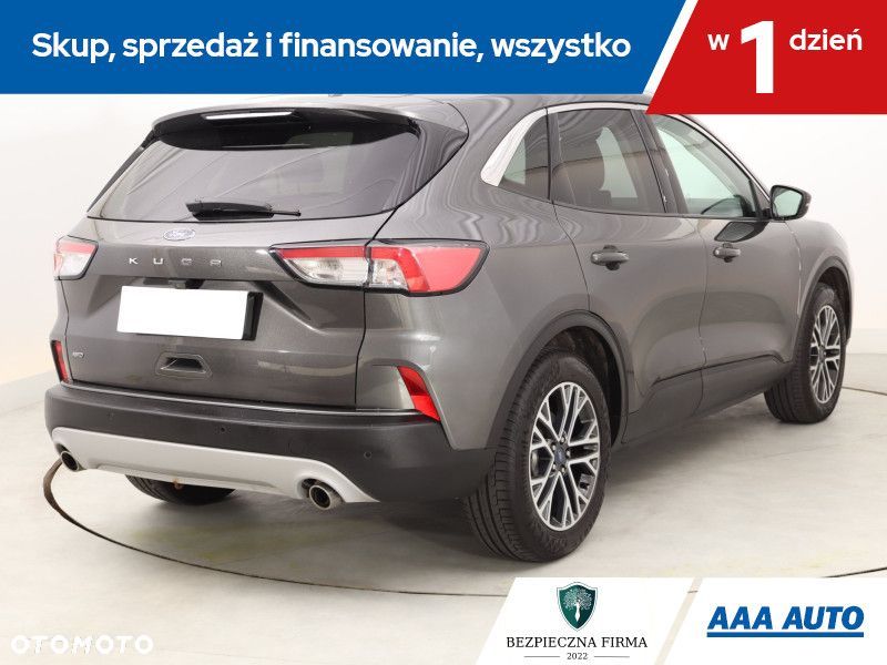 Ford Kuga - 7